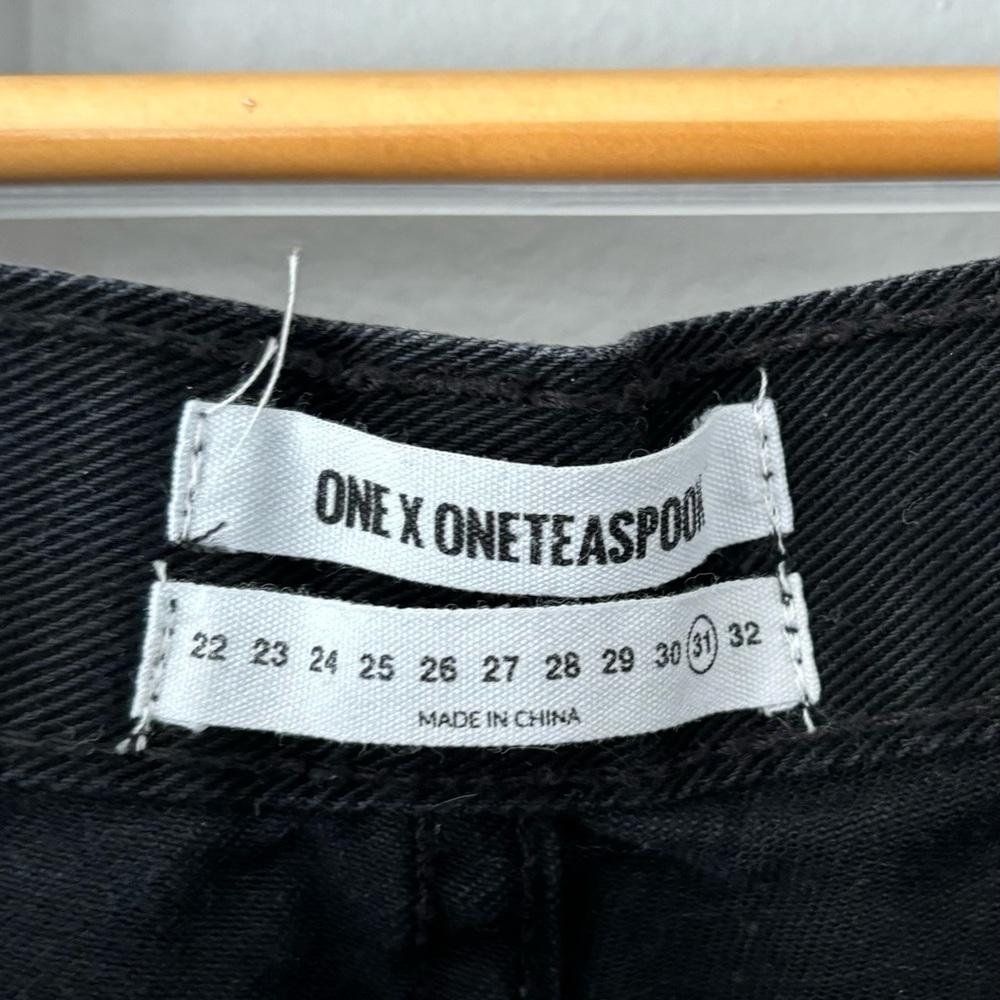 One Teaspoon Awesome Baggies Distressed Jeans - Picture 5 of 13